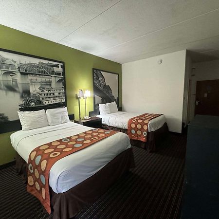 Rodeway Inn Чаттануга Экстерьер фото