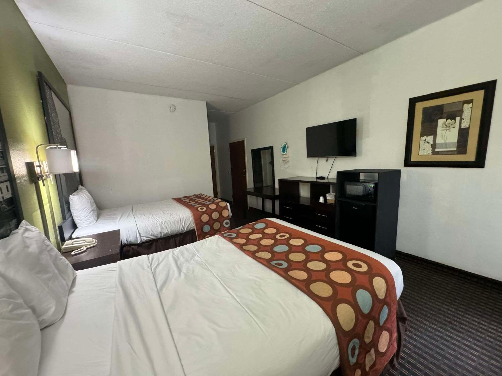 Rodeway Inn Чаттануга Экстерьер фото